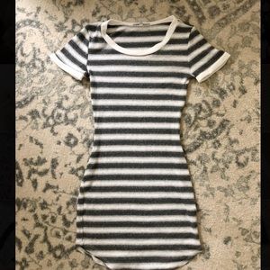 striped bodycon T-shirt dress